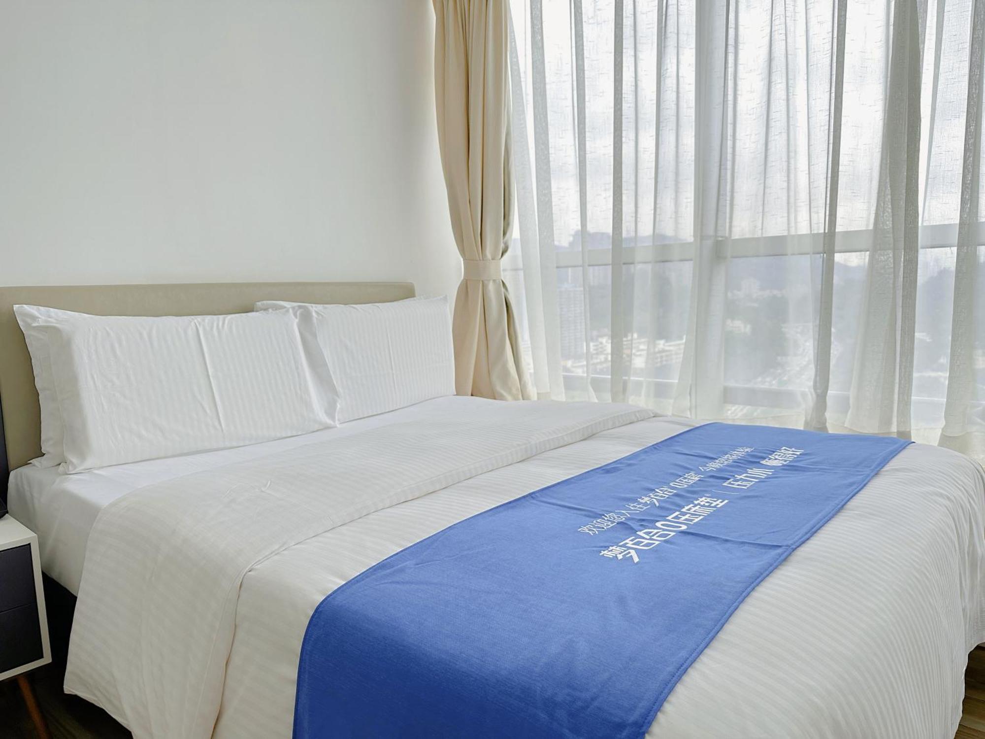 Golden Central Hotel Serviced Residence-Xin Hao E Du Шэньчжэнь Экстерьер фото