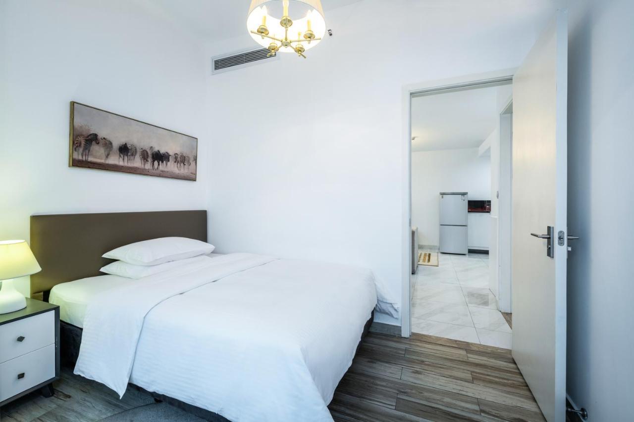 Golden Central Hotel Serviced Residence-Xin Hao E Du Шэньчжэнь Экстерьер фото